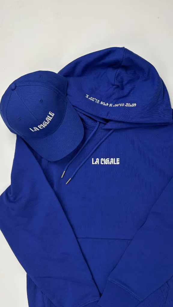 Hoodie bleu + casquette(1).webp
