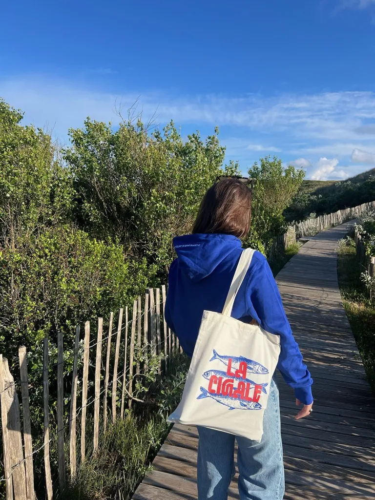 sweat royal blue porté3.webp