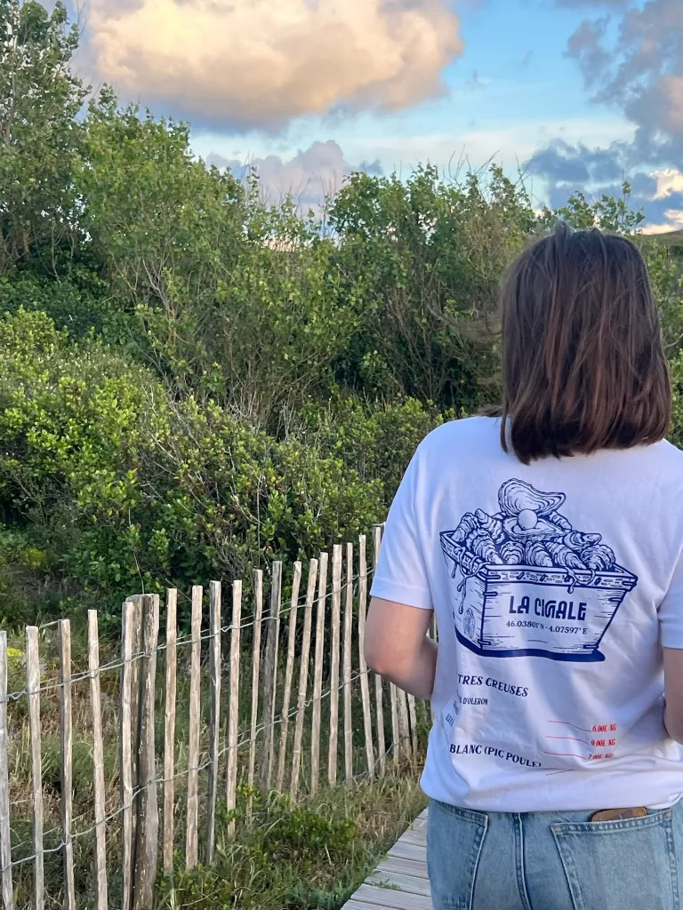 Ostyer club tee2.webp