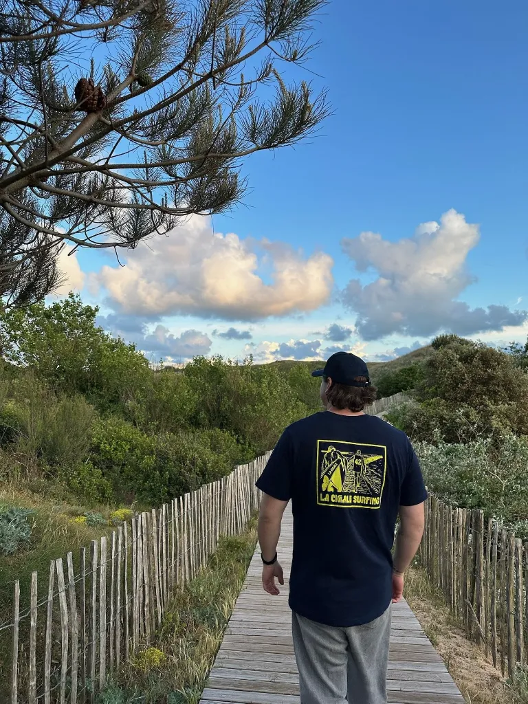 Surfing club tee3.webp